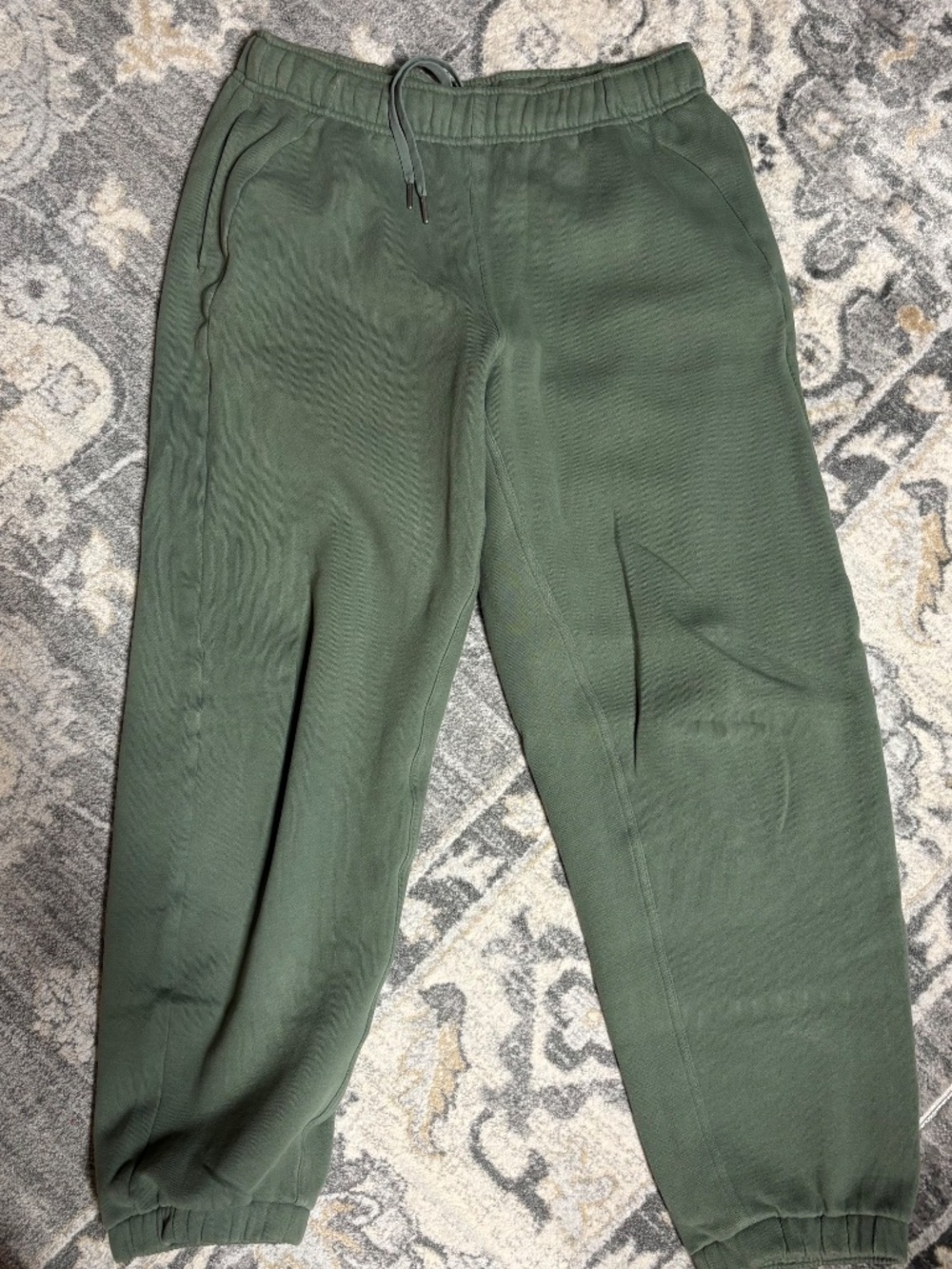 Lululemon Joggers - Picture 2 of 4